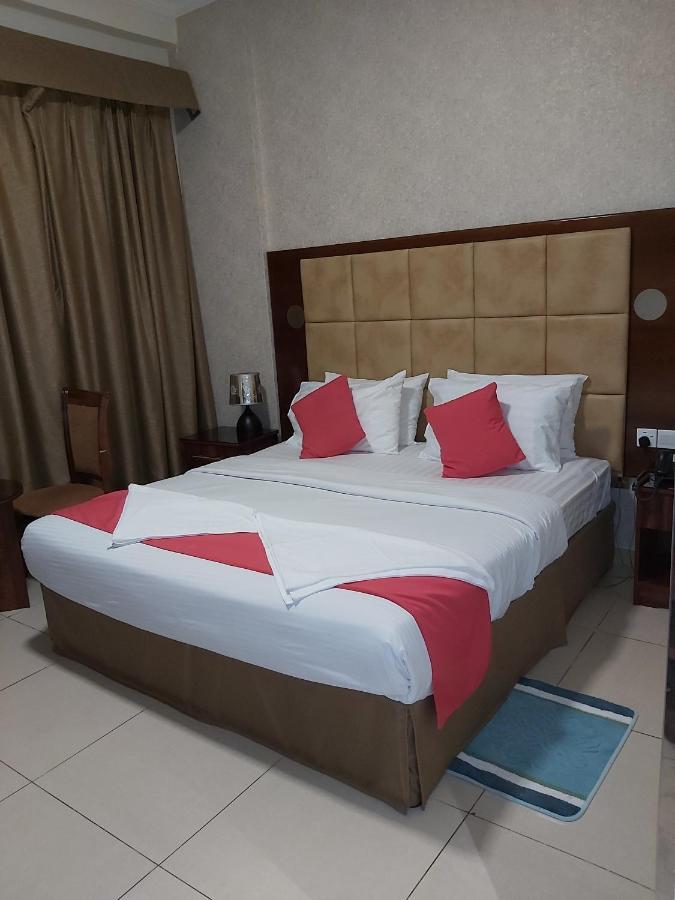 Bliss Hotel Dubai Ngoại thất bức ảnh
